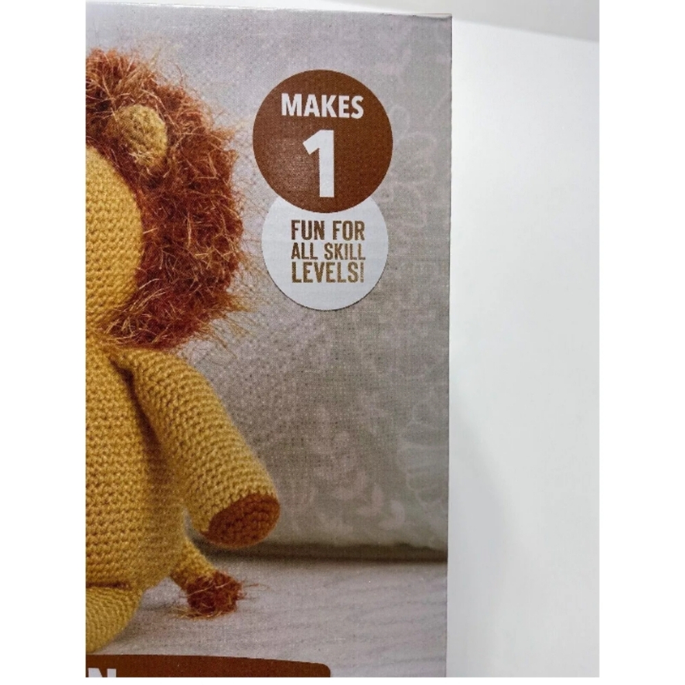 Create a Friend Lion Crochet Kit - Picture 3 of 7